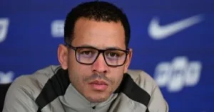 روسينيور يؤكد أن هال سيتي يعد خصمًا عنيدًا مع حسم موقف ريس جيمس قبل مواجهة الغد